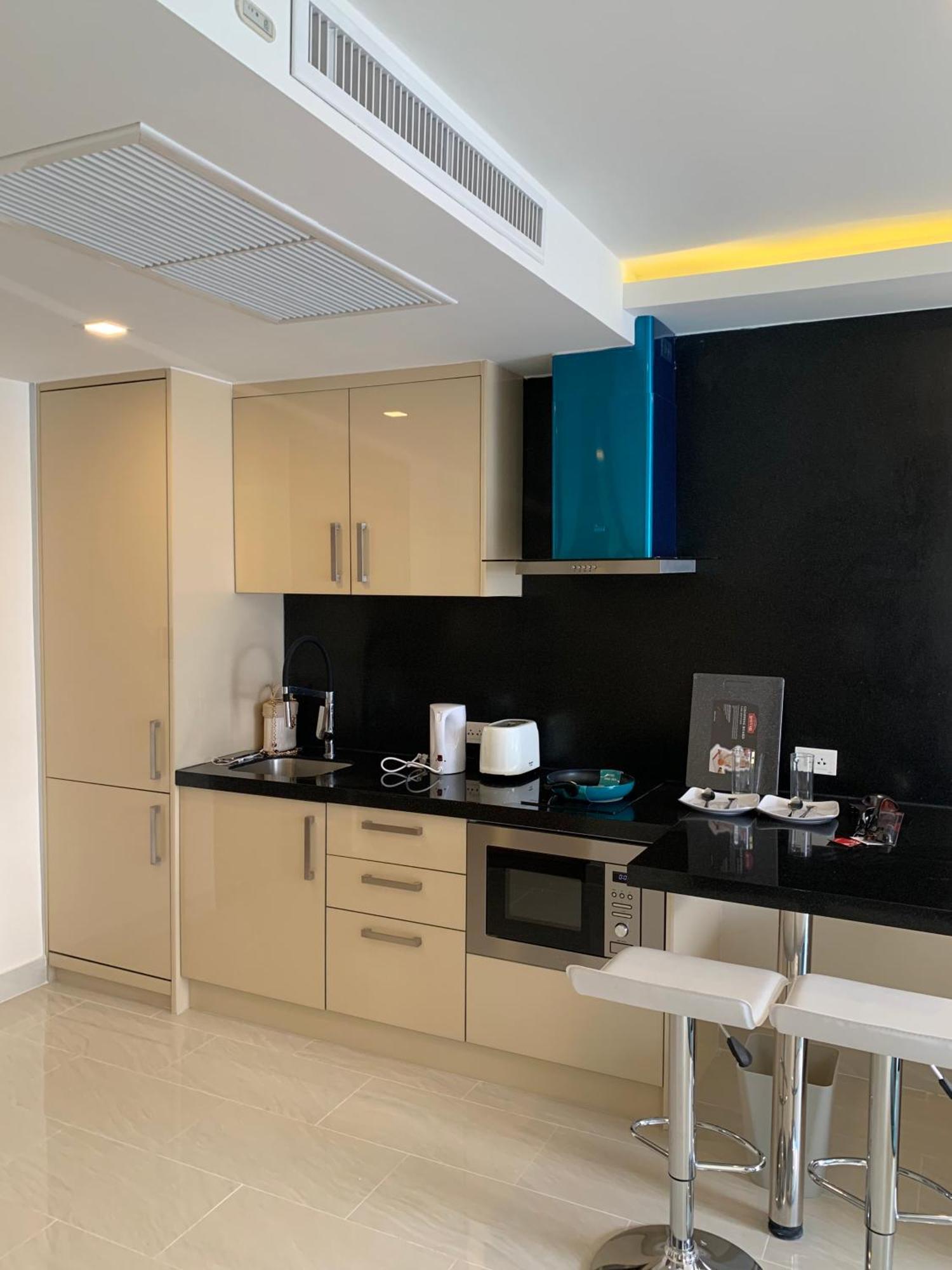 Centara Avenue Residence By Daisy Pattaya 1 Eksteriør bilde