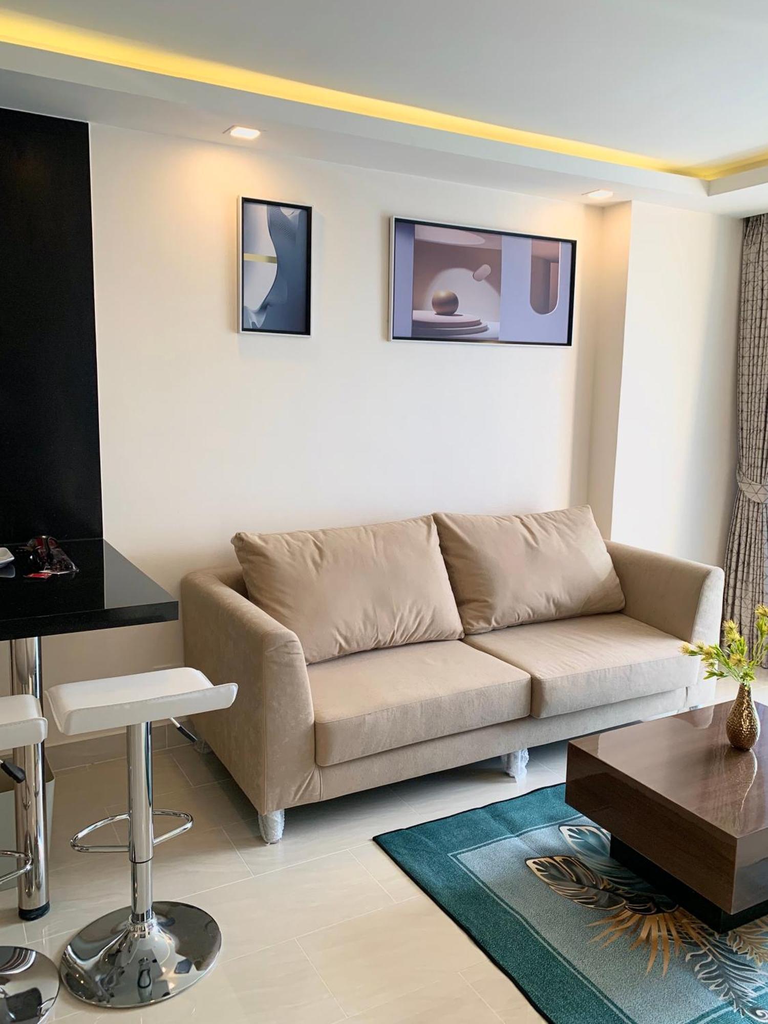 Centara Avenue Residence By Daisy Pattaya 1 Eksteriør bilde